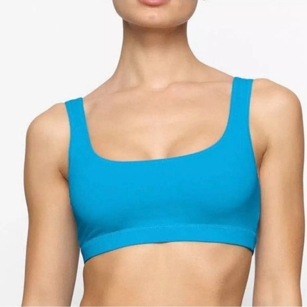 SKIMS Recycled Swim Tank Bikini Top in Turquoise